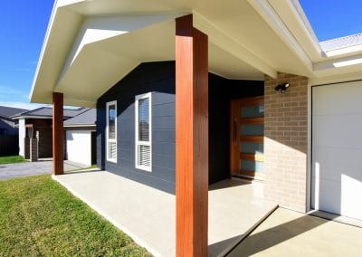 Twin Waters entry