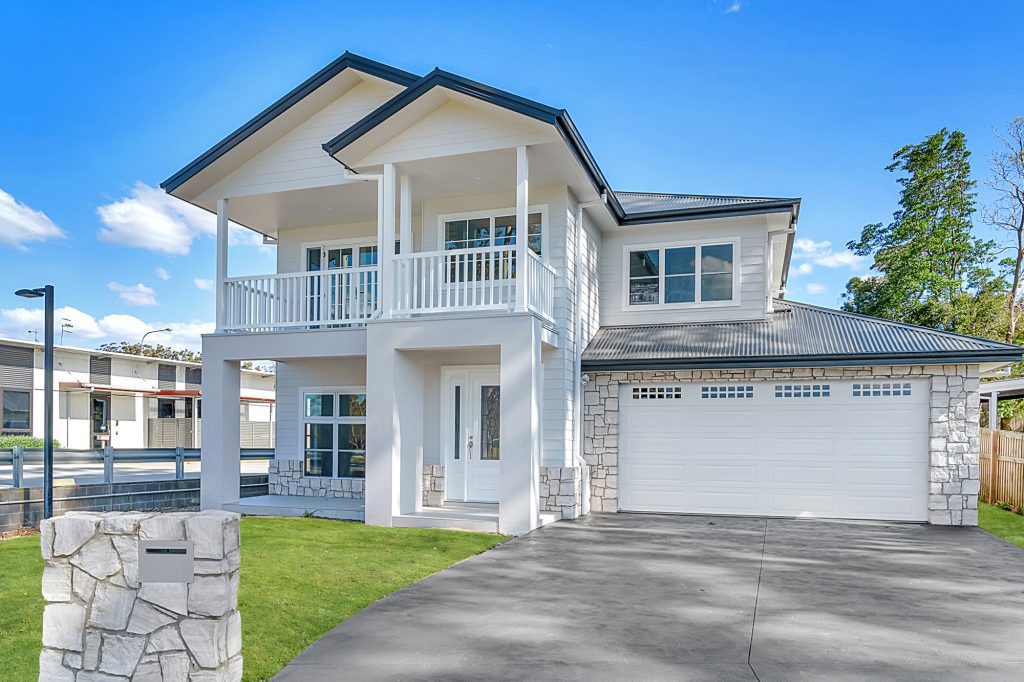 Newly built home on the South Coast in Berry, NSW by Jamie Shaw Building.